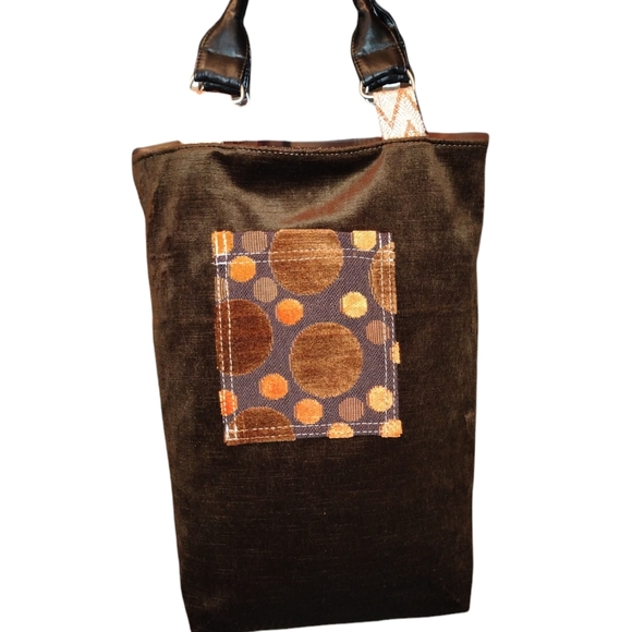 Tote - Picture 2 of 2